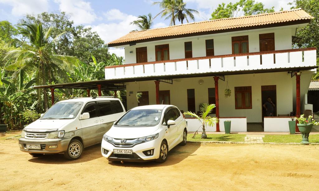 Hotel Flamingo Anuradhapura Exterior foto